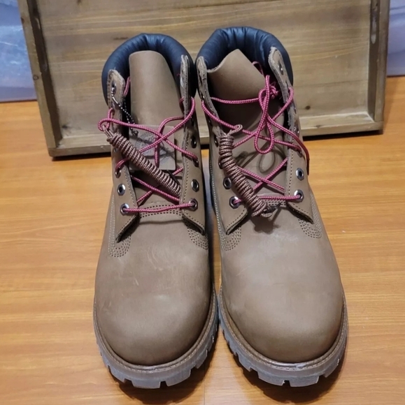Timberland Mens Premium 6 Inch Waterproof Medium Brown NuBuck Sz 13 - Picture 2 of 8